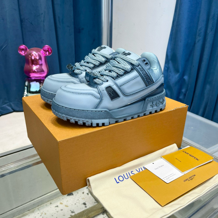 lovt sneaker