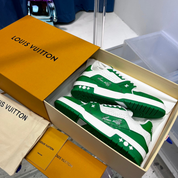 lovt sneaker