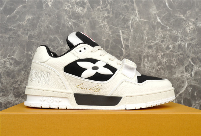 lovt sneaker