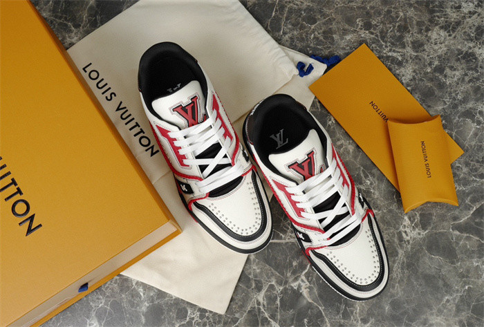 lovt sneaker
