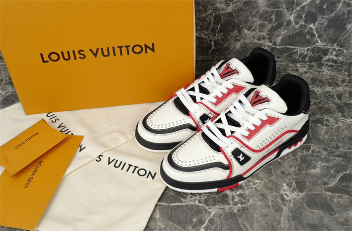 lovt sneaker
