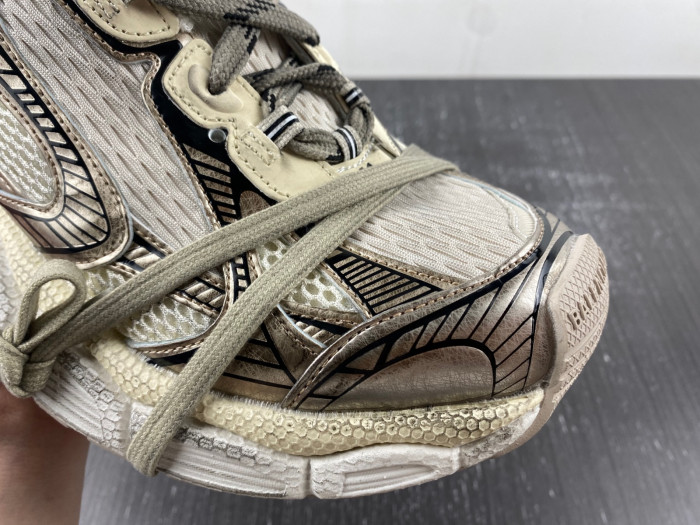 bl 3xl sneaker