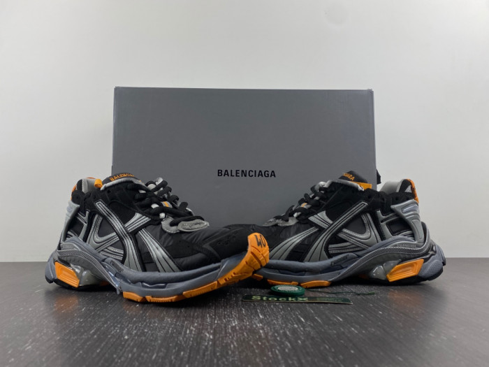 bl runner trainers sneakers