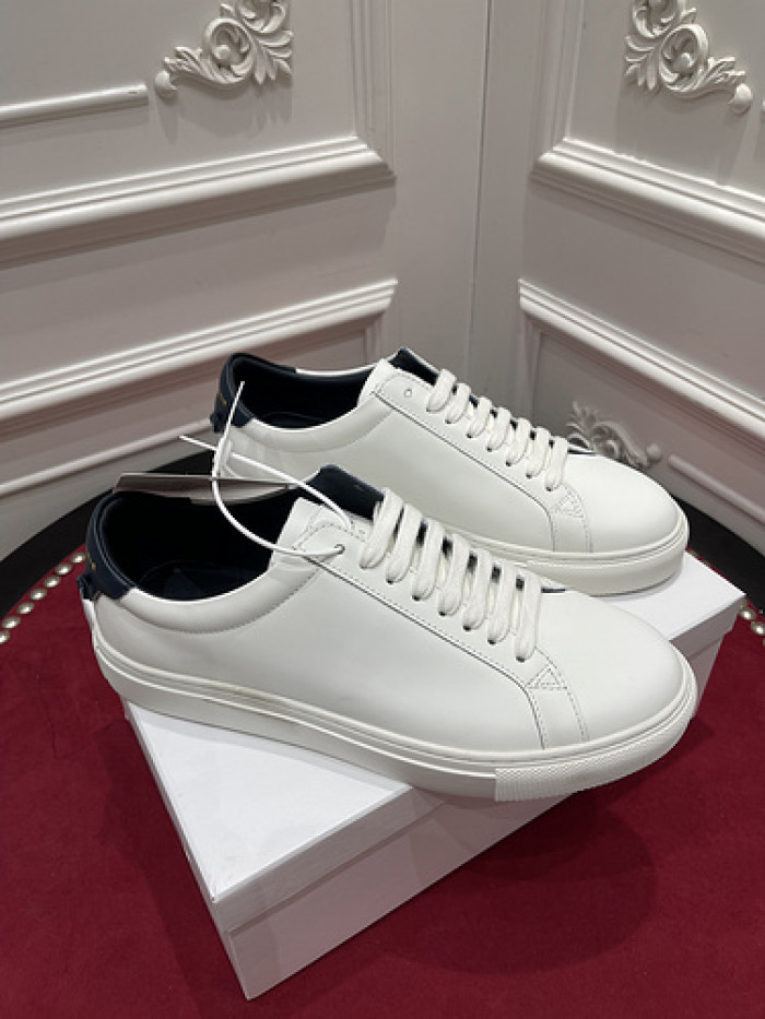g1vency sneaker