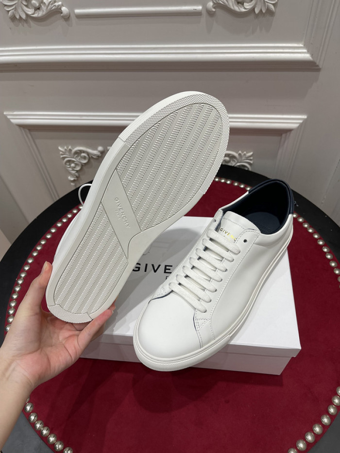 g1vency sneaker