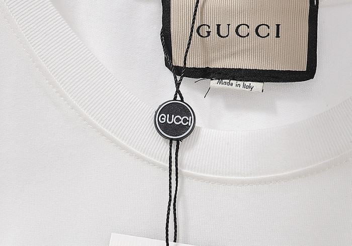 guc t-shirt