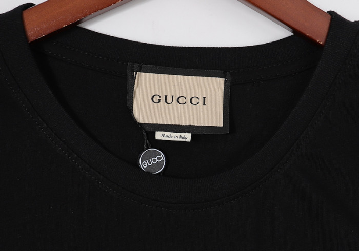 guc t-shirt