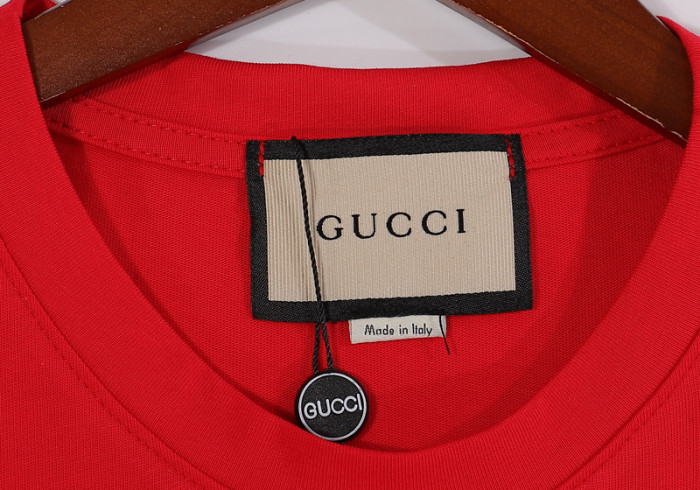 guc t-shirt