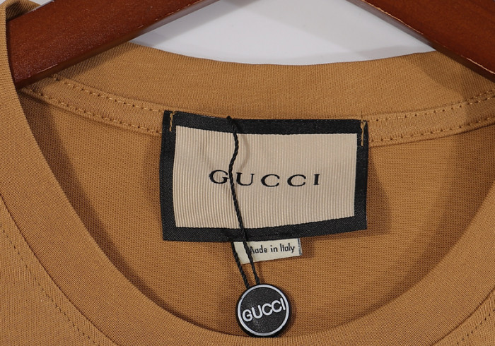 guc t-shirt