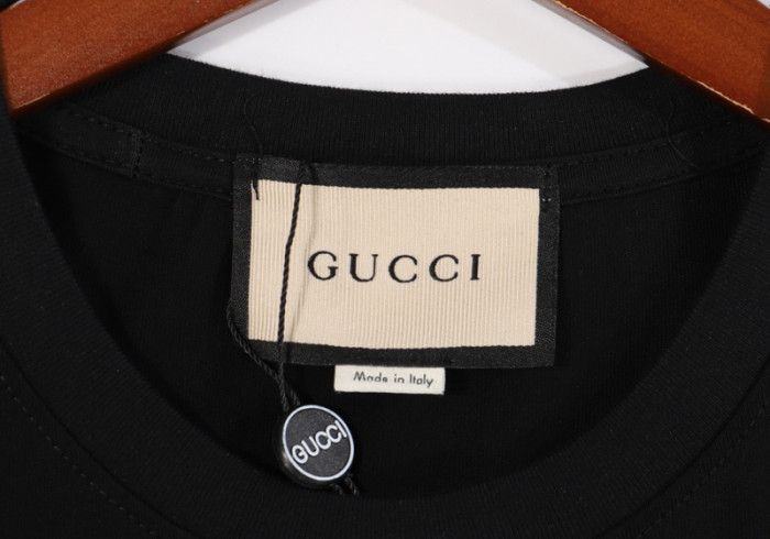 guc t-shirt