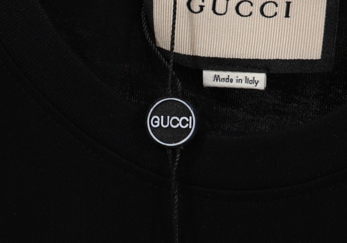 guc t-shirt
