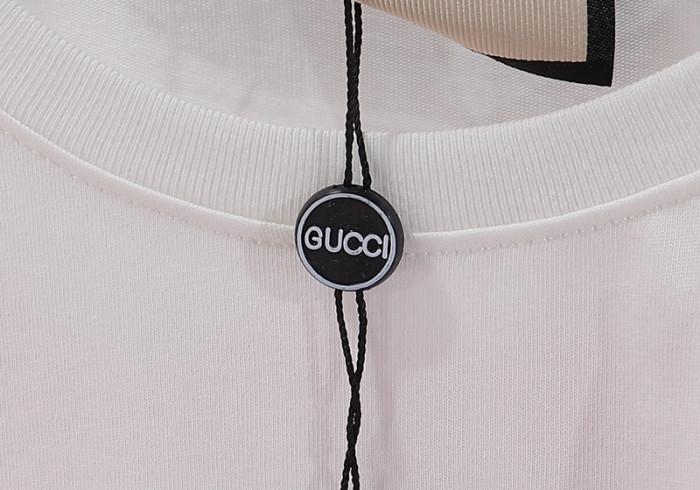 guc t-shirt