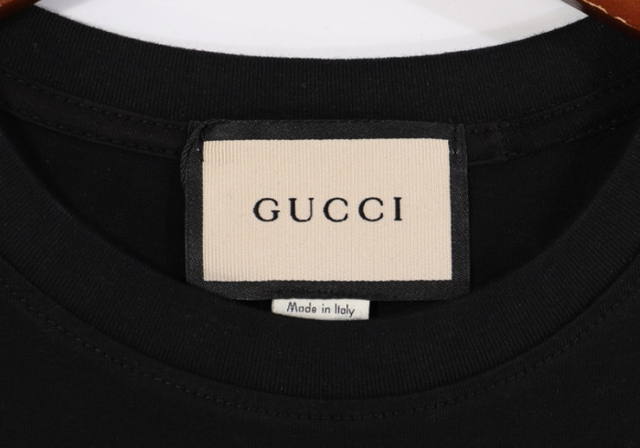guc t-shirt
