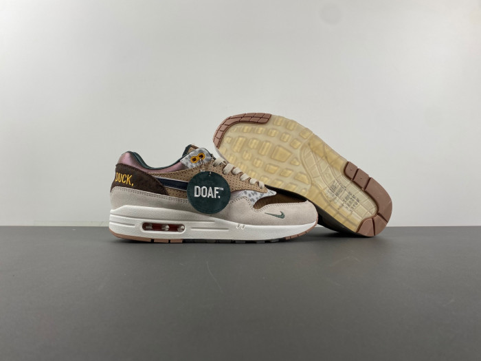 NIKE AIR MAX 1