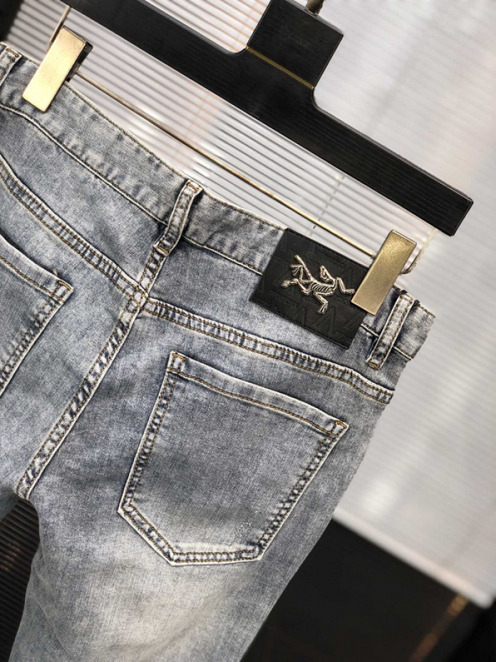 baskick jeans