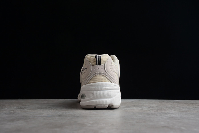 new balance 2002r protection mr530sh