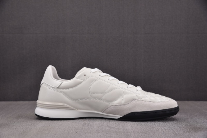 CHNEL SNEAKERS