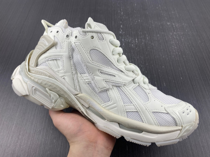 bl runner trainers sneakers