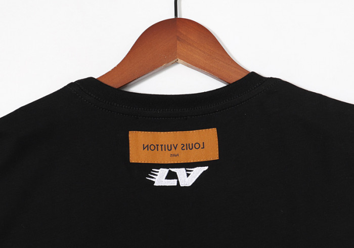lovt t-shirt