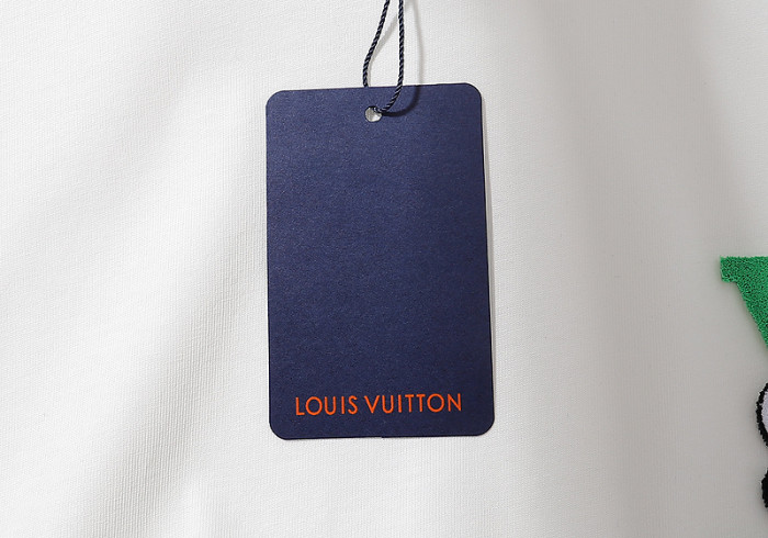 lovt t-shirt