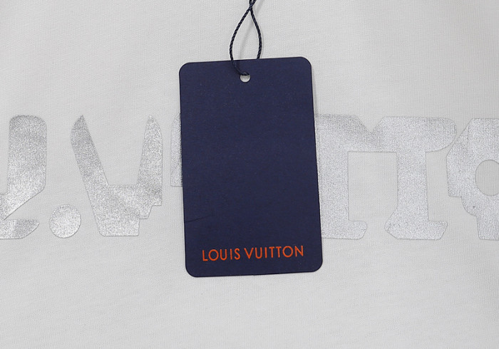 lovt t-shirt