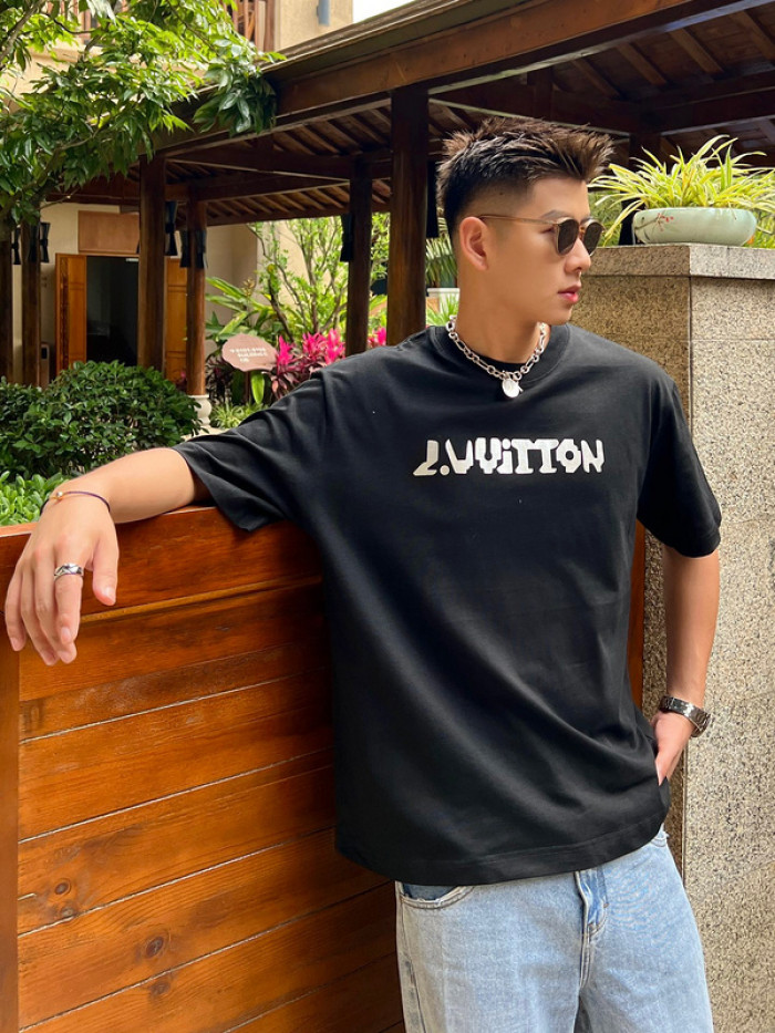 lovt t-shirt