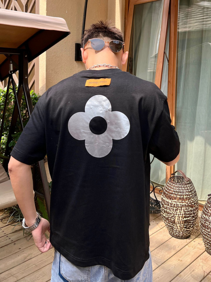 lovt t-shirt