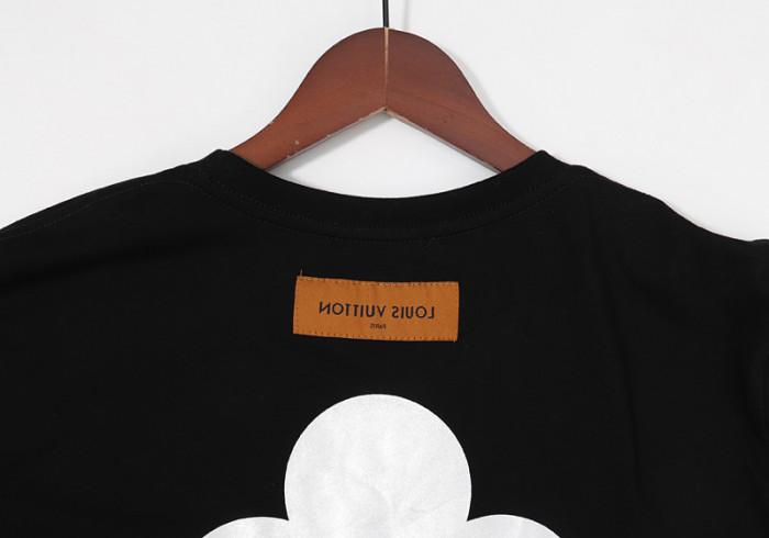 lovt t-shirt