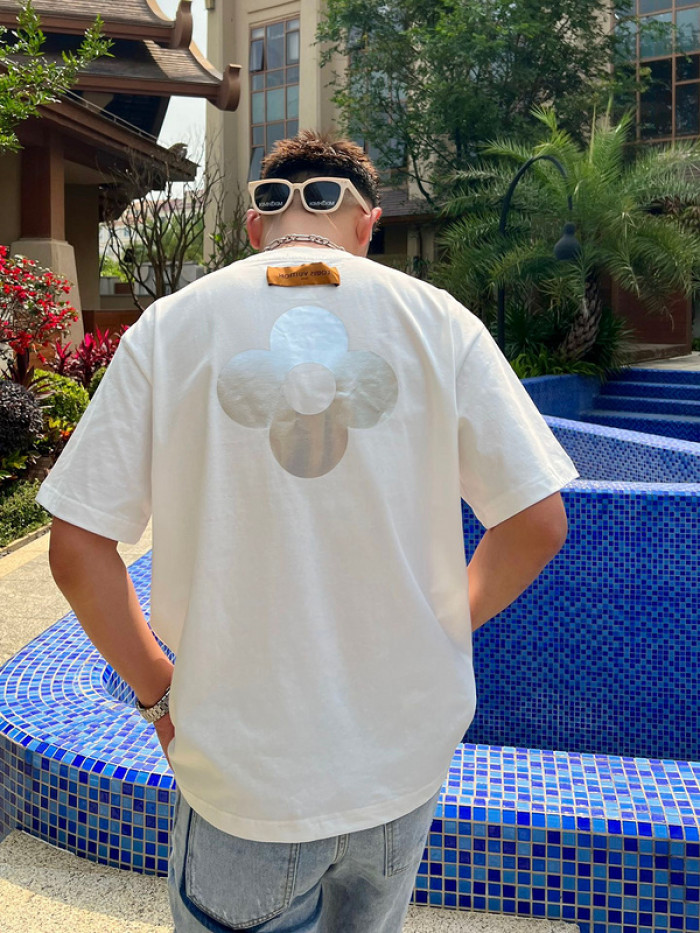 lovt t-shirt