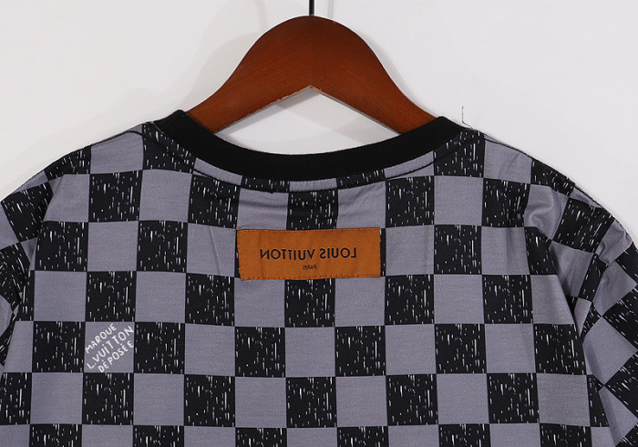 lovt t-shirt