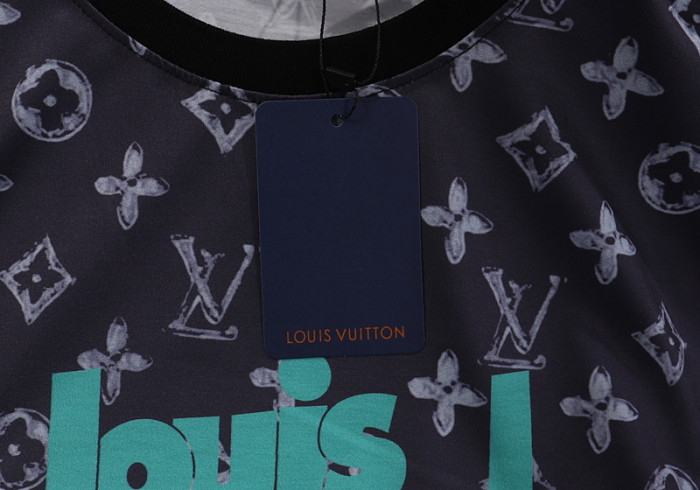 lovt t-shirt