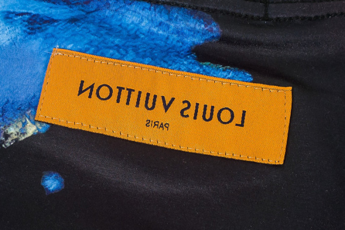 lovt t-shirt