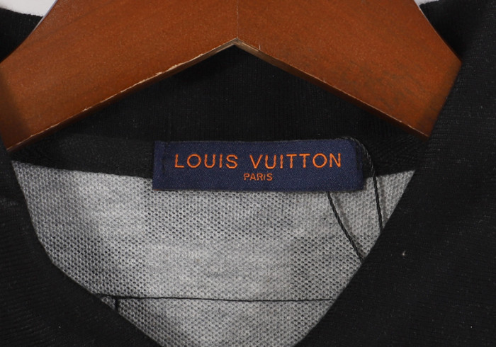 lovt t-shirt