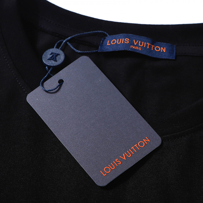 lovt t-shirt