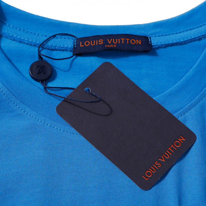 lovt t-shirt
