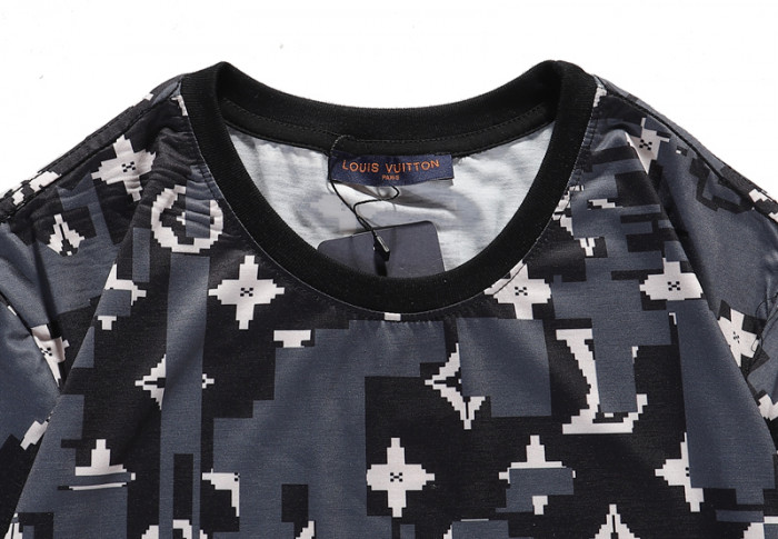 lovt t-shirt