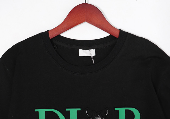 d1or t-shirt