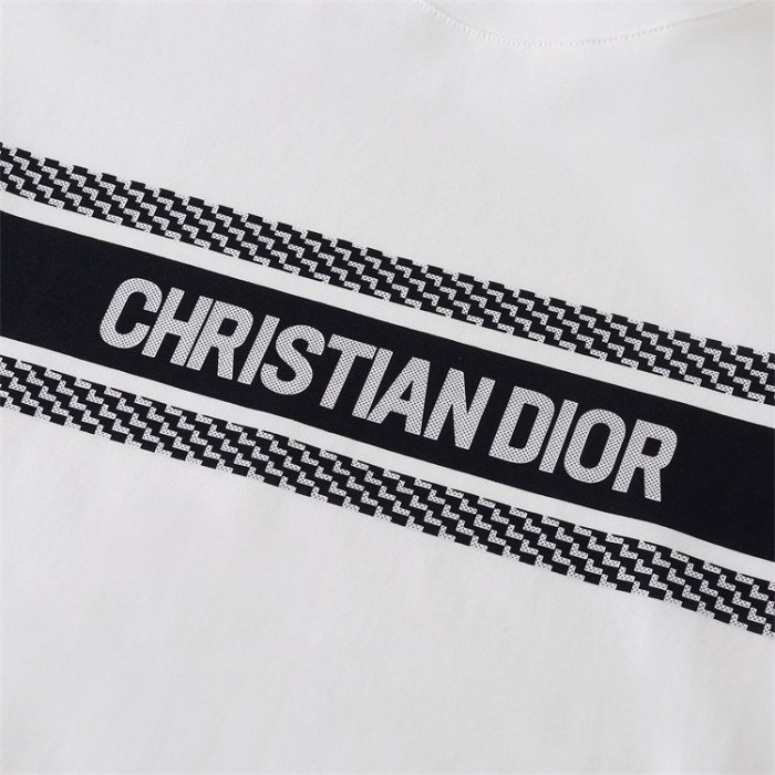 d1or t-shirt