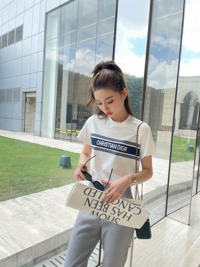 d1or t-shirt